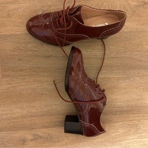 Red vintage style dress shoes